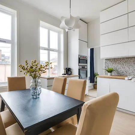 Spacious Private 2 *